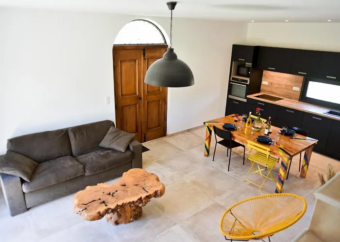 Casa Di Neshama Gabriella